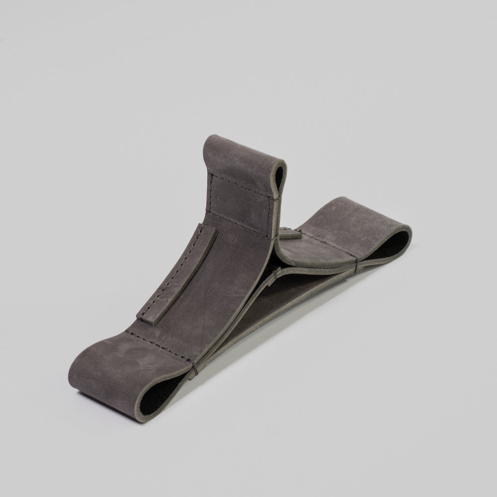 Skórzany statyw na AirPods Max